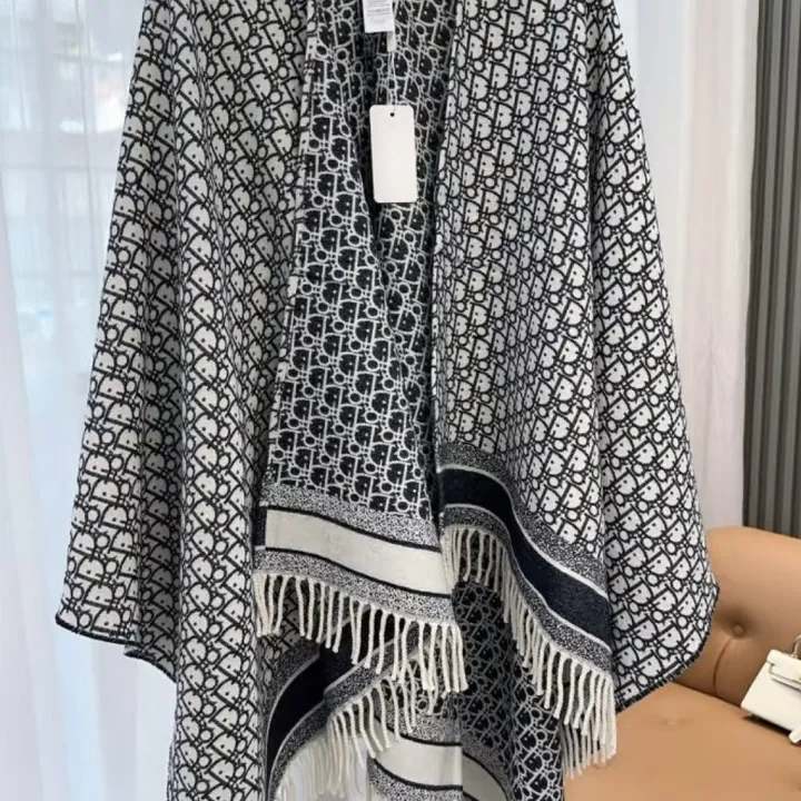 スーパーコピー ディオール マフラー