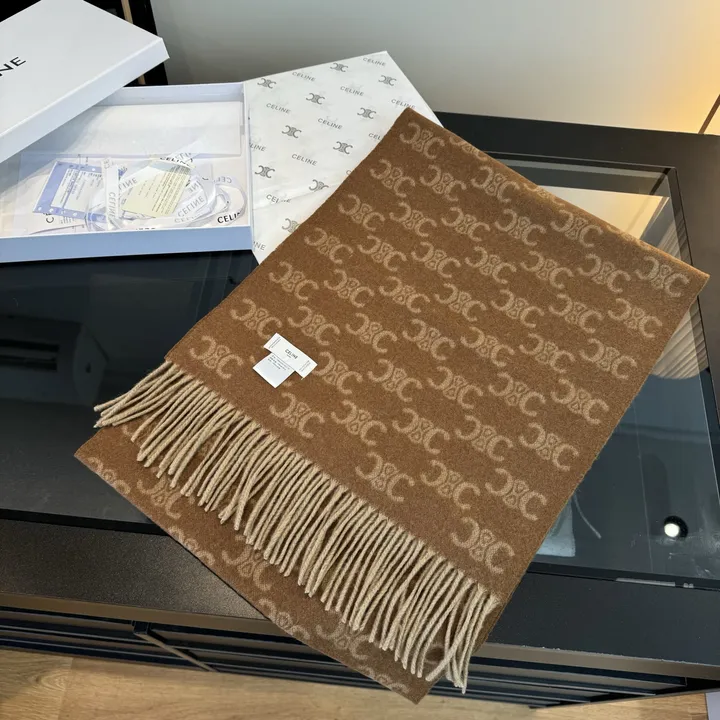 スーパーコピー セリーヌ マフラー