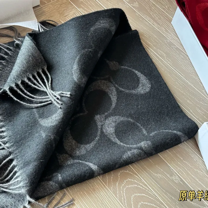 スーパーコピー コーチ マフラー