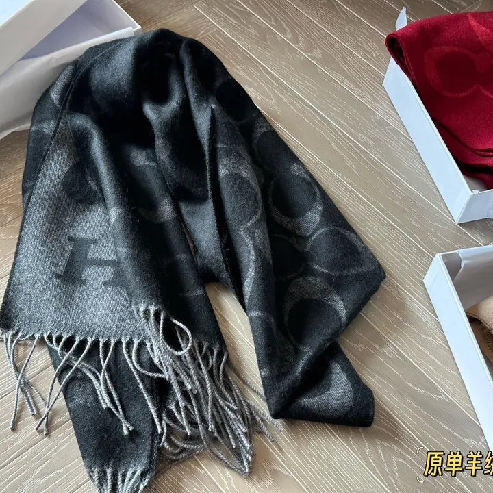 スーパーコピー コーチ マフラー