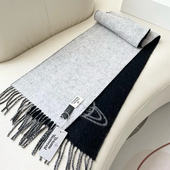 スーパーコピー ヴィヴィアン・ウエストウッド マフラー