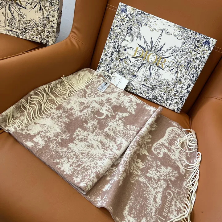 スーパーコピー グッチ マフラー