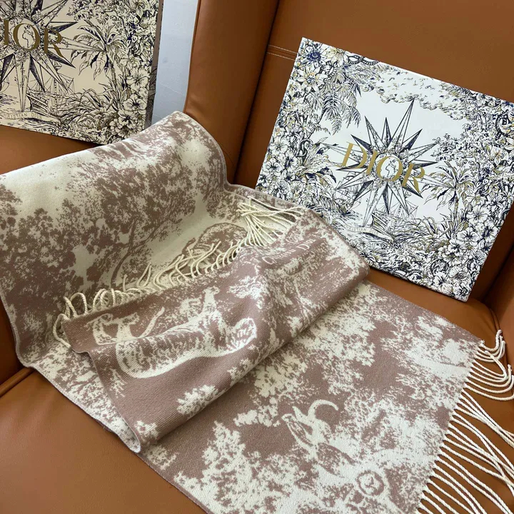 スーパーコピー グッチ マフラー