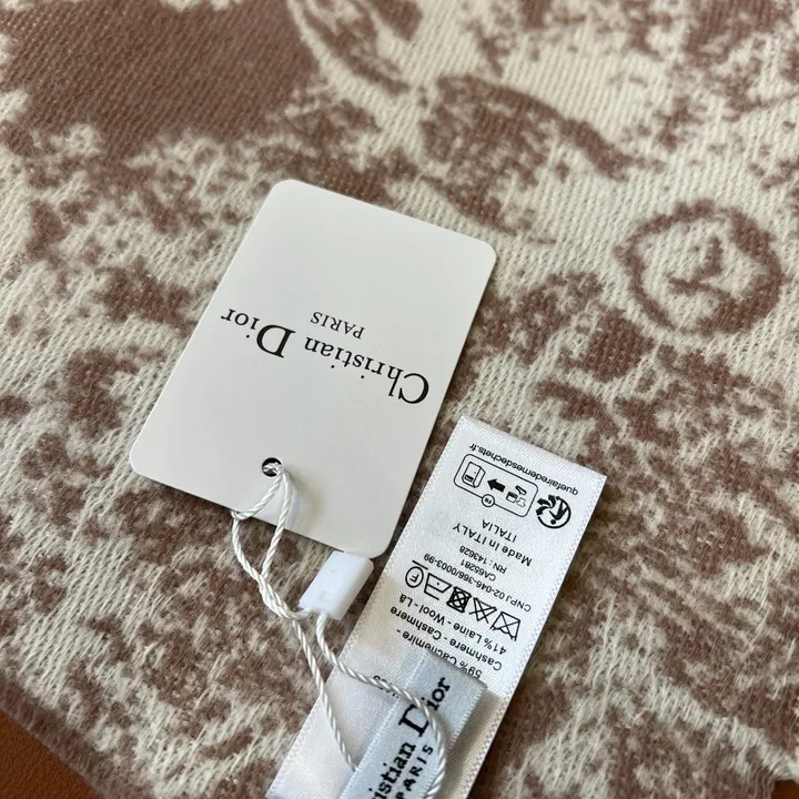 スーパーコピー グッチ マフラー