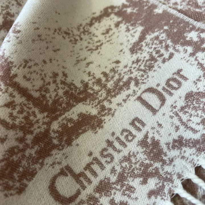 スーパーコピー グッチ マフラー