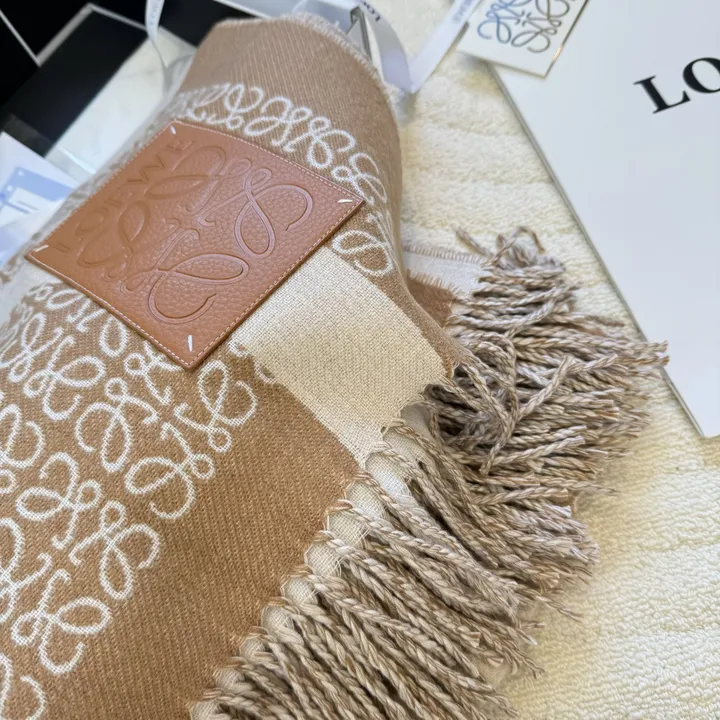 スーパーコピー ロエベ マフラー