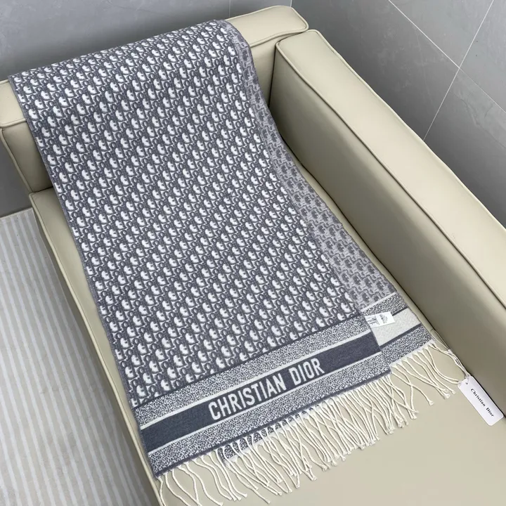 スーパーコピー ディオール マフラー