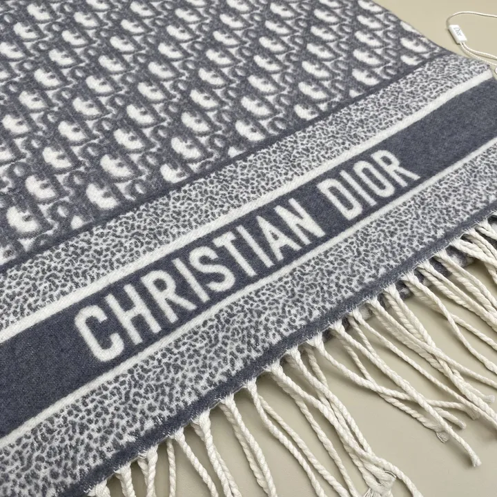 スーパーコピー ディオール マフラー