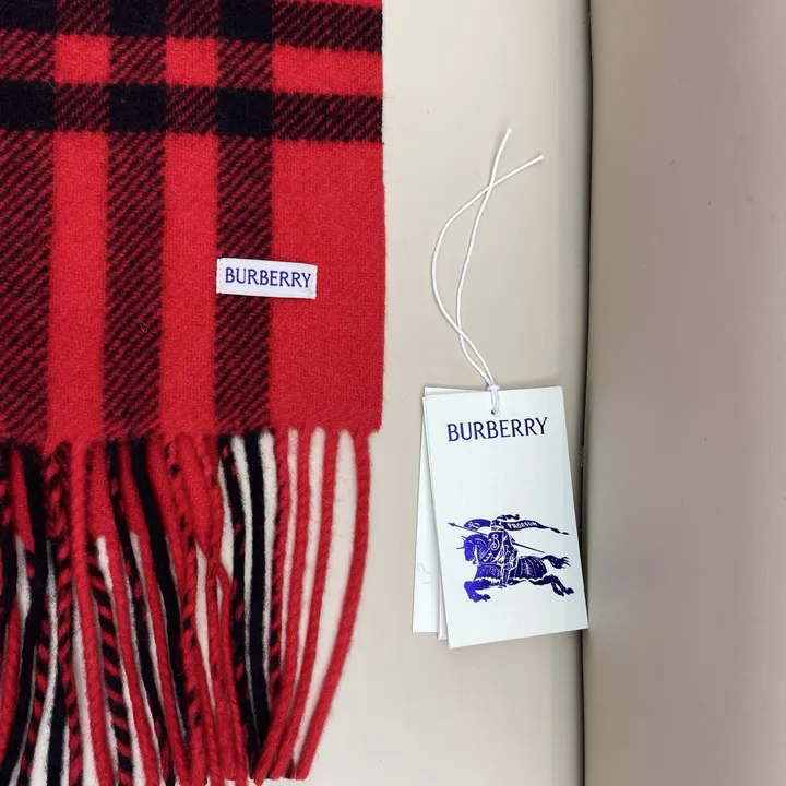 スーパーコピー バーバリー ス マフラー