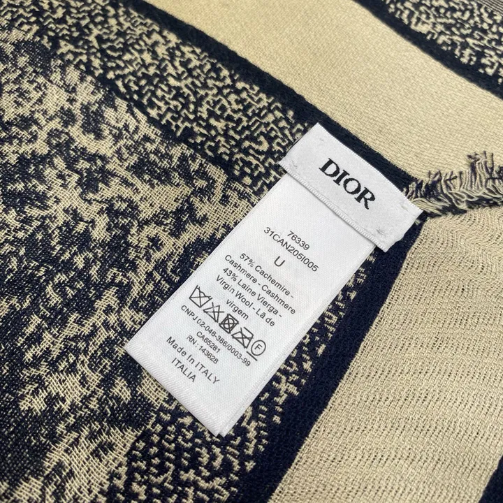 スーパーコピー グッチ マフラー