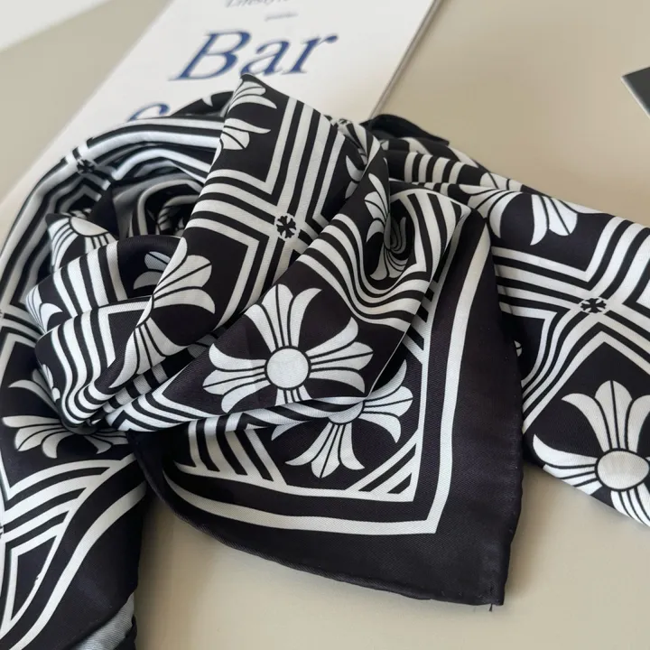 スーパーコピー クロムハーツ マフラー