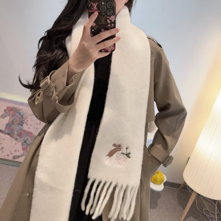 スーパーコピー ロエベ マフラー