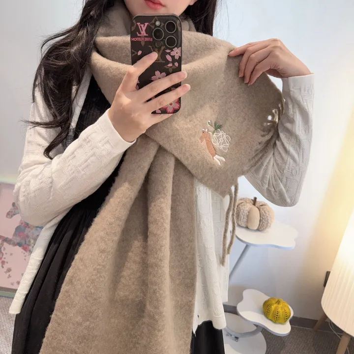 スーパーコピー ロエベ マフラー