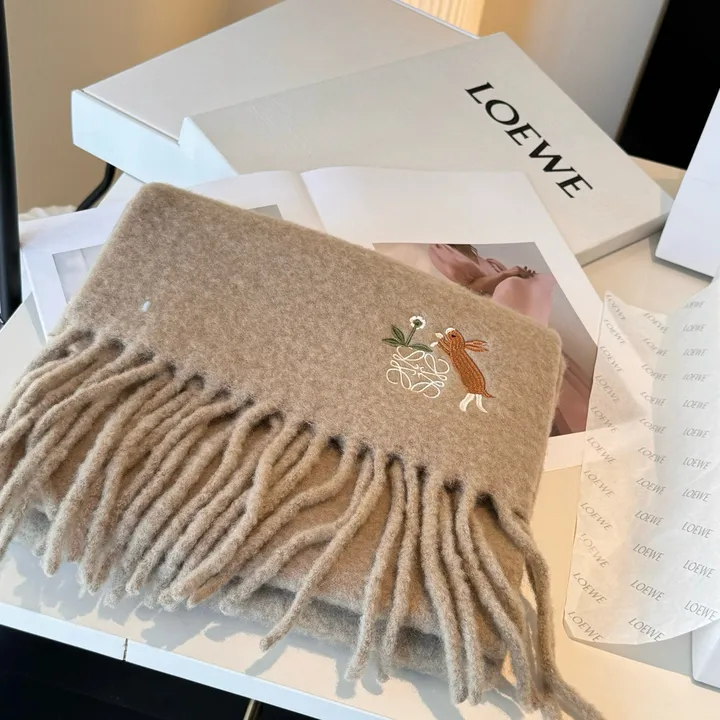 スーパーコピー ロエベ マフラー