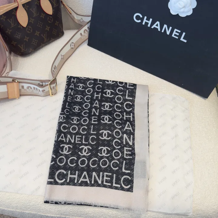 スーパーコピー シャネル マフラー