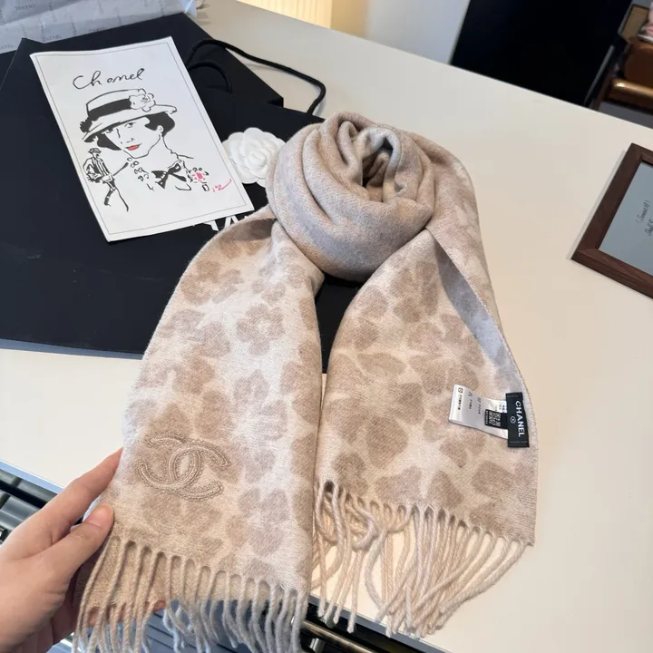 スーパーコピー シャネル マフラー