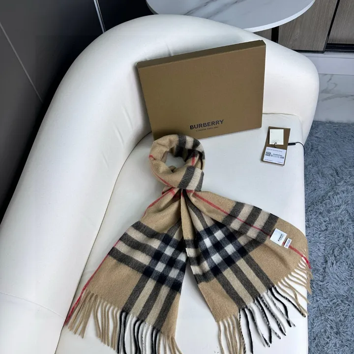 スーパーコピー バーバリー ス マフラー