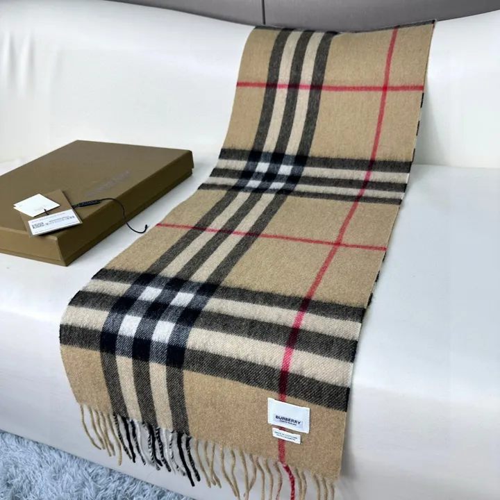 スーパーコピー バーバリー ス マフラー