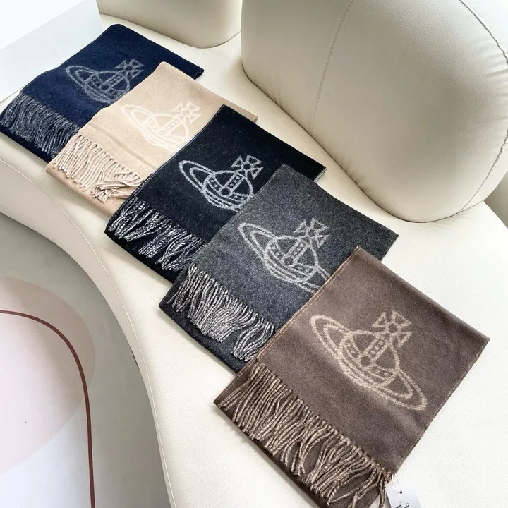 スーパーコピー ヴィヴィアン・ウエストウッド マフラー