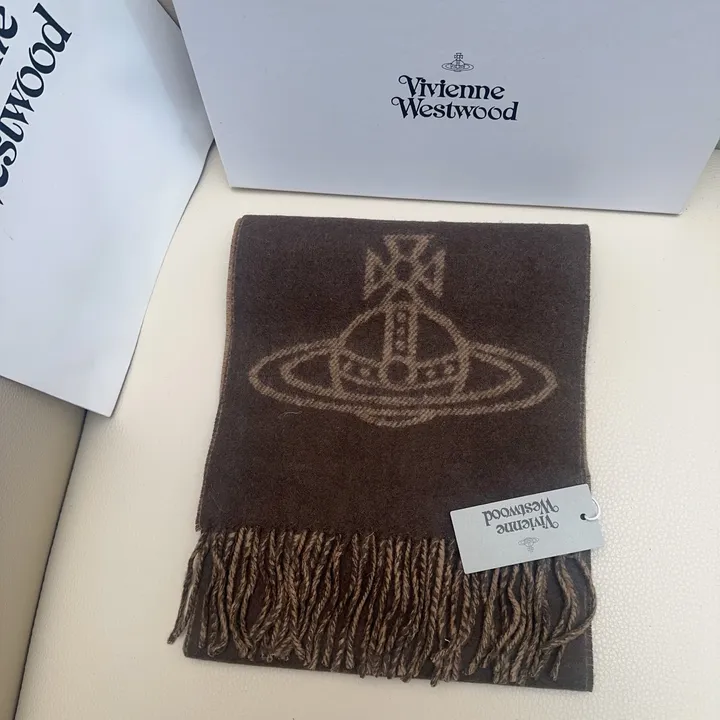 スーパーコピー ヴィヴィアン・ウエストウッド マフラー