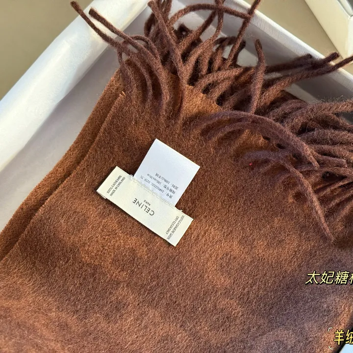 スーパーコピー セリーヌ マフラー