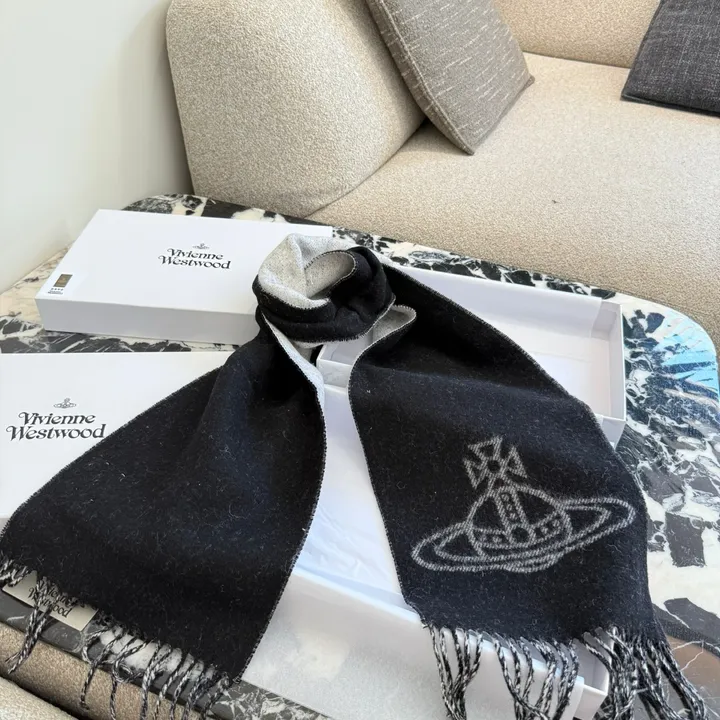 スーパーコピー ヴィヴィアン・ウエストウッド マフラー