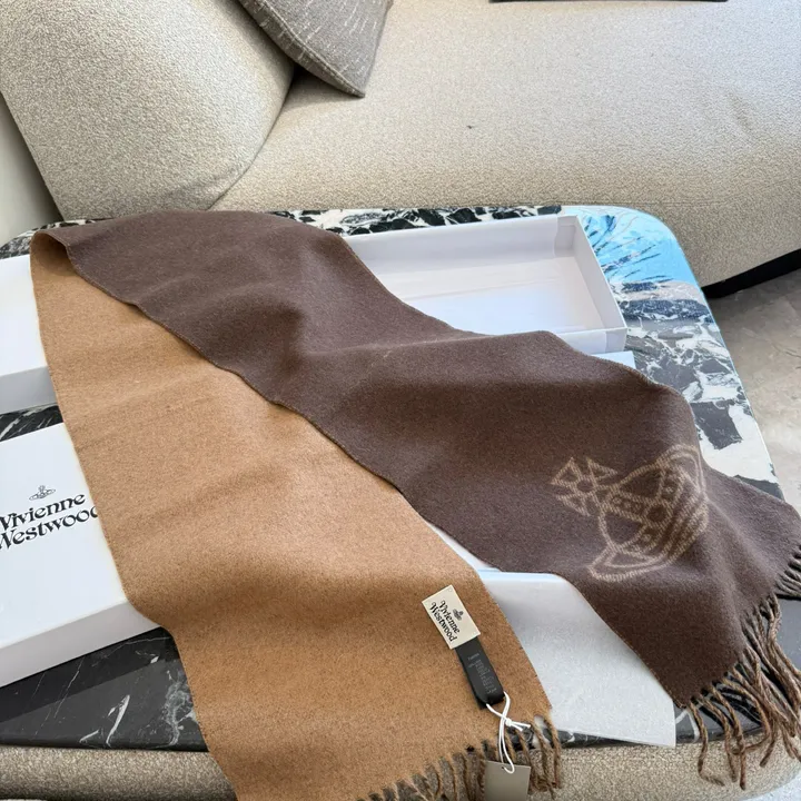 スーパーコピー ヴィヴィアン・ウエストウッド マフラー