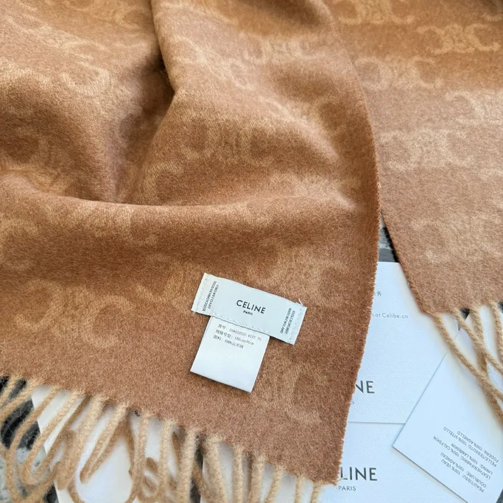 スーパーコピー セリーヌ マフラー