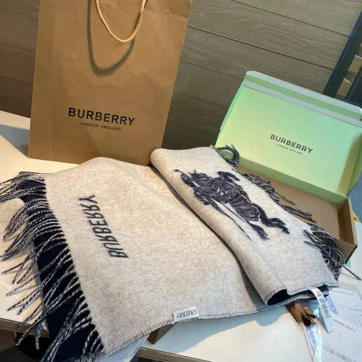 スーパーコピー バーバリー ス マフラー