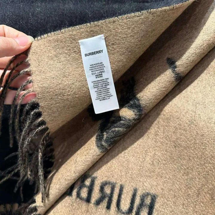 スーパーコピー バーバリー ス マフラー