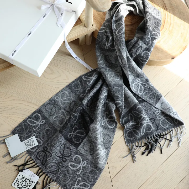 スーパーコピー ディオール マフラー