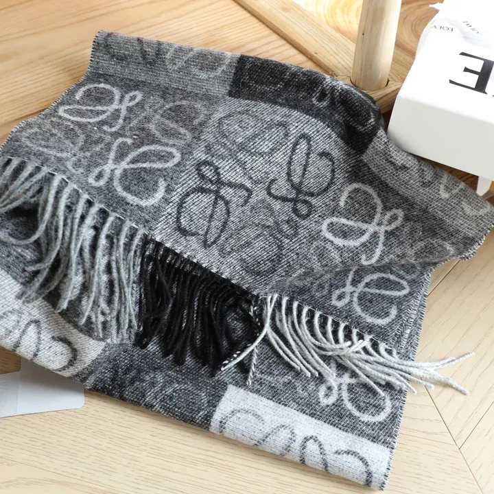 スーパーコピー ディオール マフラー