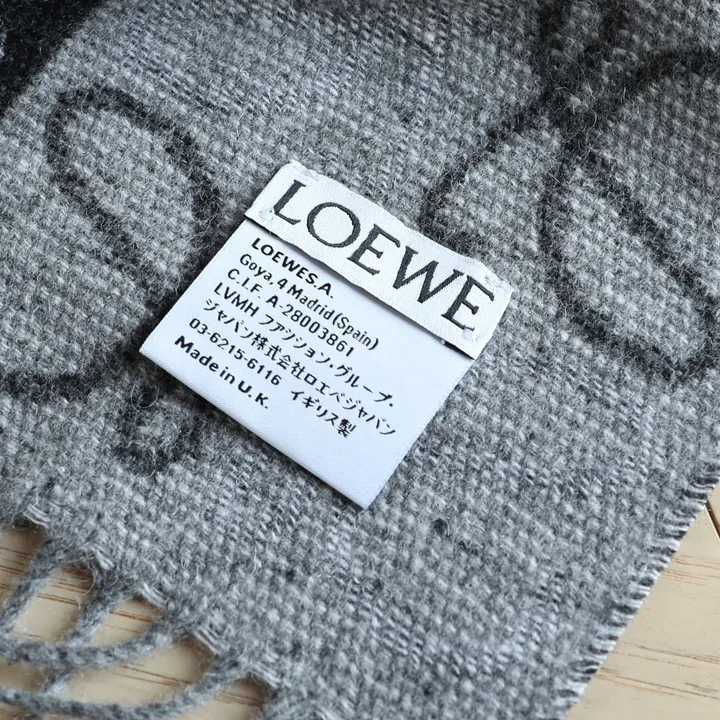 スーパーコピー ディオール マフラー