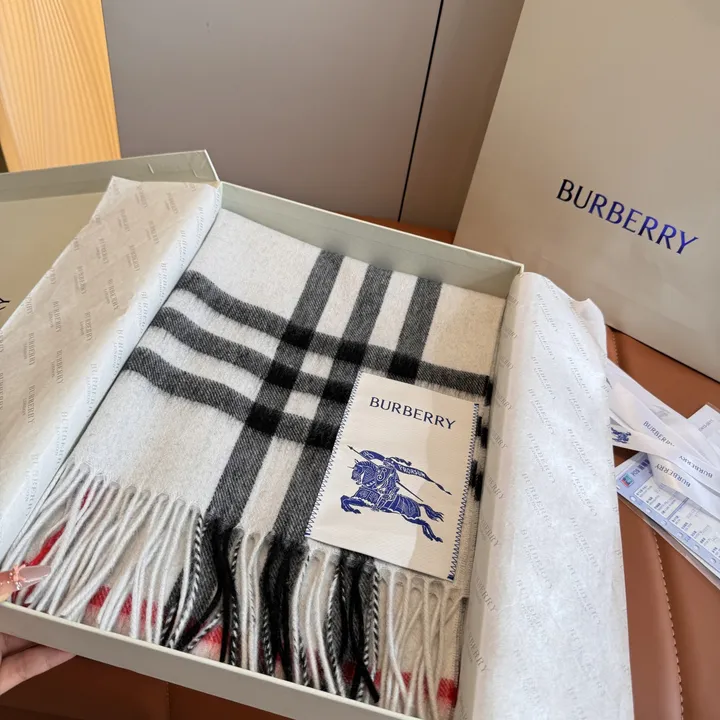 スーパーコピー バーバリー ス マフラー