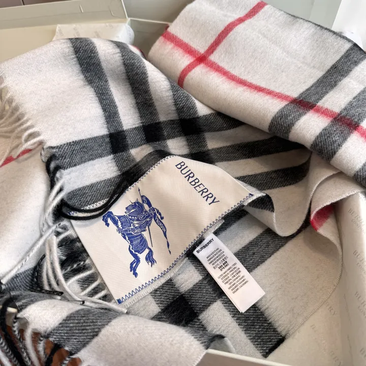 スーパーコピー バーバリー ス マフラー