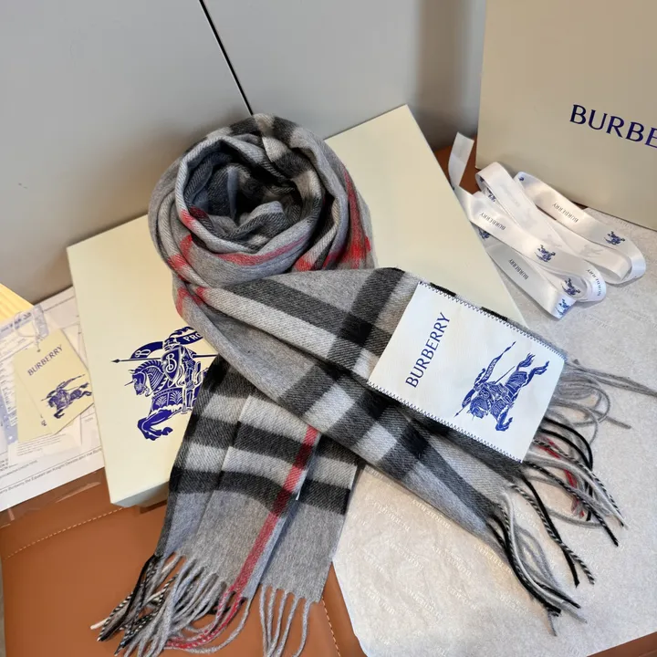 スーパーコピー バーバリー ス マフラー