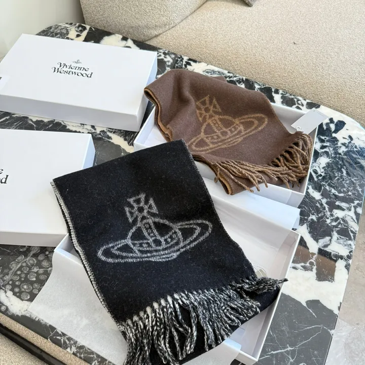 スーパーコピー ヴィヴィアン・ウエストウッド マフラー