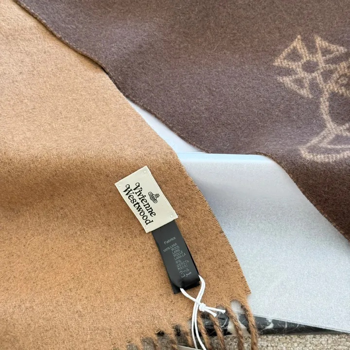 スーパーコピー ヴィヴィアン・ウエストウッド マフラー