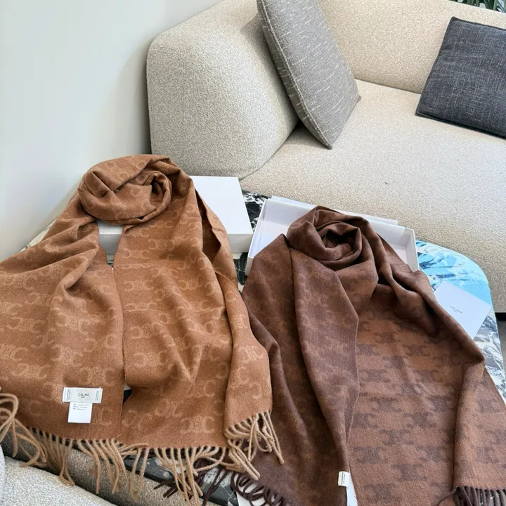 スーパーコピー セリーヌ マフラー