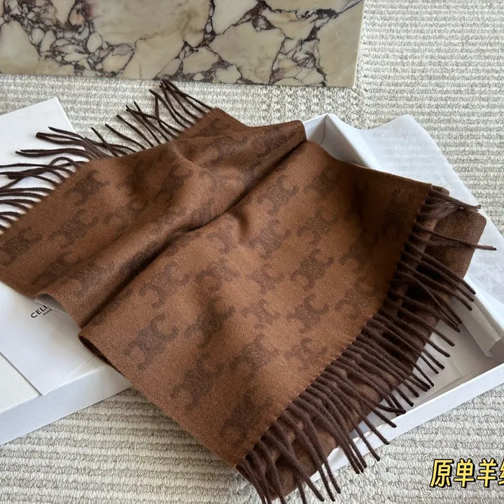 スーパーコピー セリーヌ マフラー