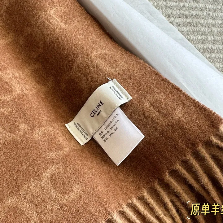 スーパーコピー セリーヌ マフラー