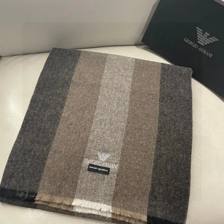 スーパーコピー フェンディ マフラー