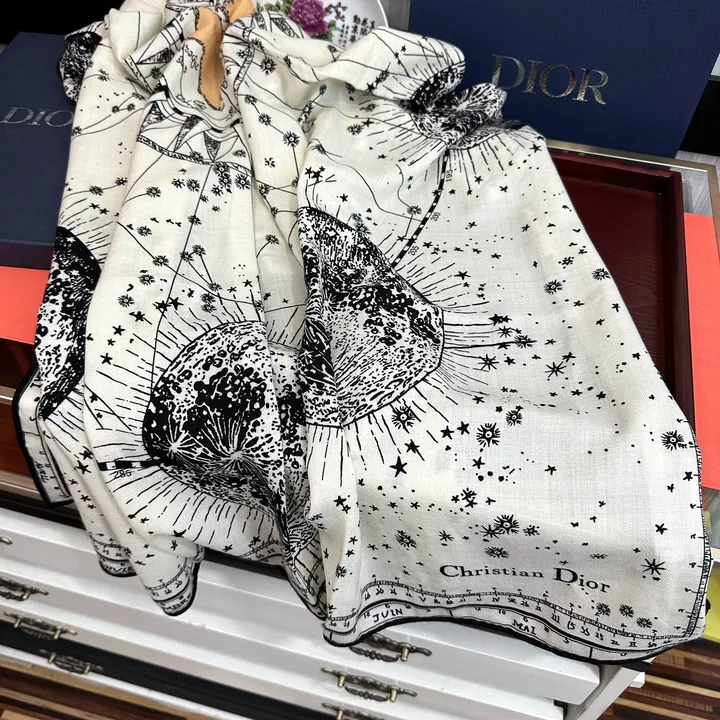 スーパーコピー ディオール マフラー