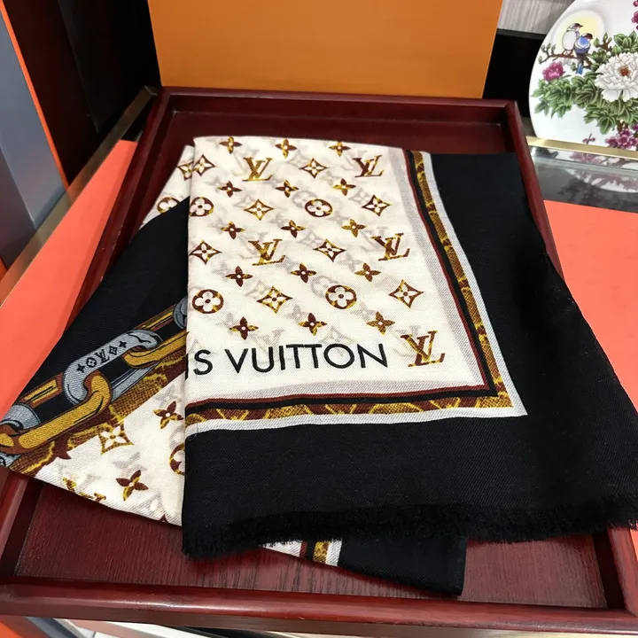 スーパーコピー ルイヴィトン マフラー