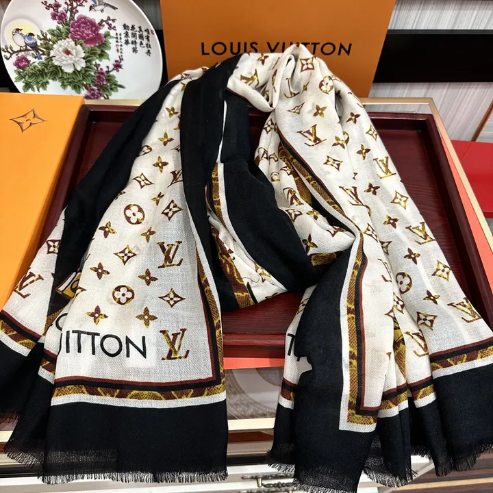 スーパーコピー ルイヴィトン マフラー