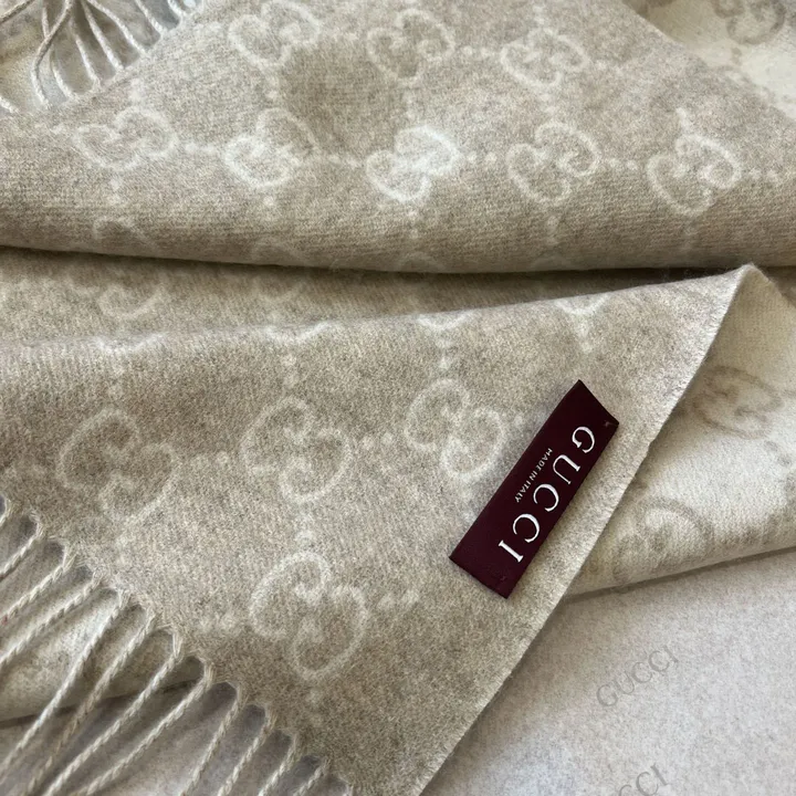 スーパーコピー グッチ マフラー