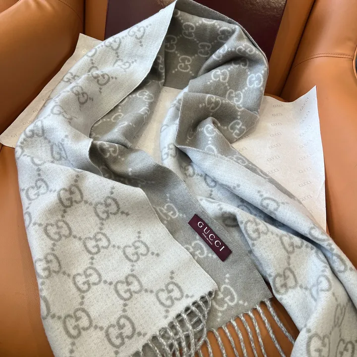 スーパーコピー グッチ マフラー