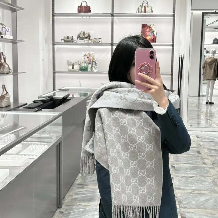 スーパーコピー グッチ マフラー