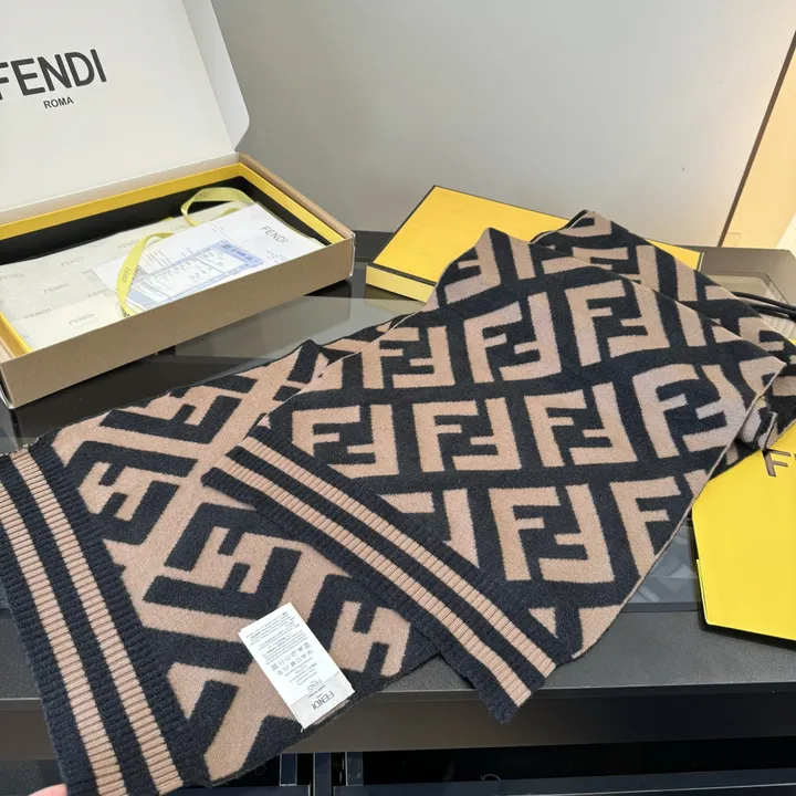 スーパーコピー フェンディ マフラー