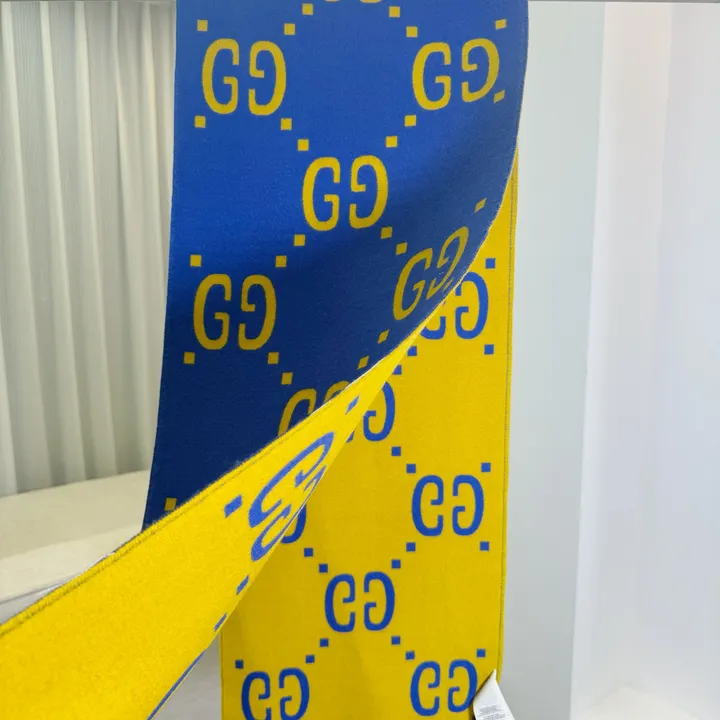 スーパーコピー グッチ マフラー